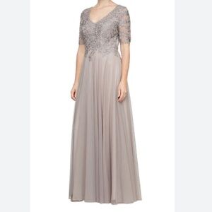 Jeanne Alexander by Alex evenings NWT taupe floor length gown with lace detail